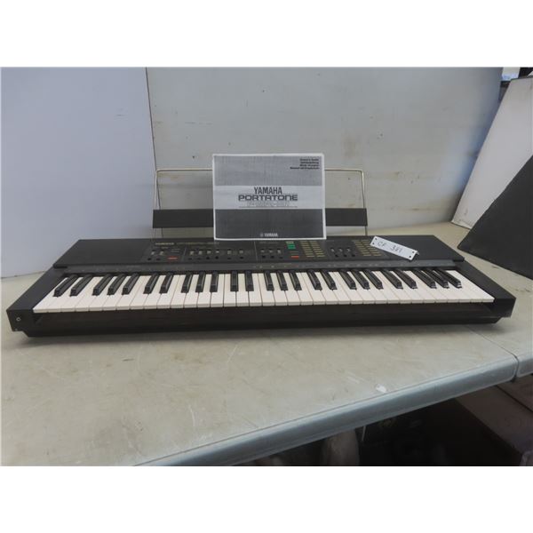 Yamaha Portable PSR-31 Keyboard (No Power Cord)