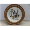 Image 4 : 5 Norman Rockwell Collector Plates with Oak Frames