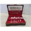 Image 1 : 48-Piece Flatware Set with Case