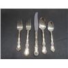 Image 4 : 35-Piece Flatware Set with Chest