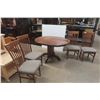 Image 1 : Pedestal Table and 4 Dining Chairs, Clean, Nice Set
