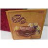 Image 7 : 4 Carnival Glass 2 w/Box + Tray, and Butter/Candy Dish