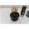 Image 2 : 2 Coal Oil Lamps, Stained Glass Vase, and More