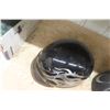 Image 5 : 2 Motorcycle Beanie Helmets: 1 XXL and 1 S