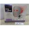 Image 1 : New True Glow LED Light Therapy Face Mask