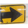 Image 6 : 2 Metal Street Signs, Largest 18" x 12"