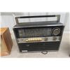 Image 2 : 3010 Radio Electrophone Lynkbird and More