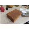Image 9 : Decorative Steel Grill, Belgian Bed, Bottle Cozy Case, and More