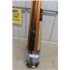 Image 2 : 11 Pool Cues