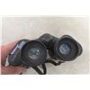 Image 3 : Tasco Binoculars 10x50