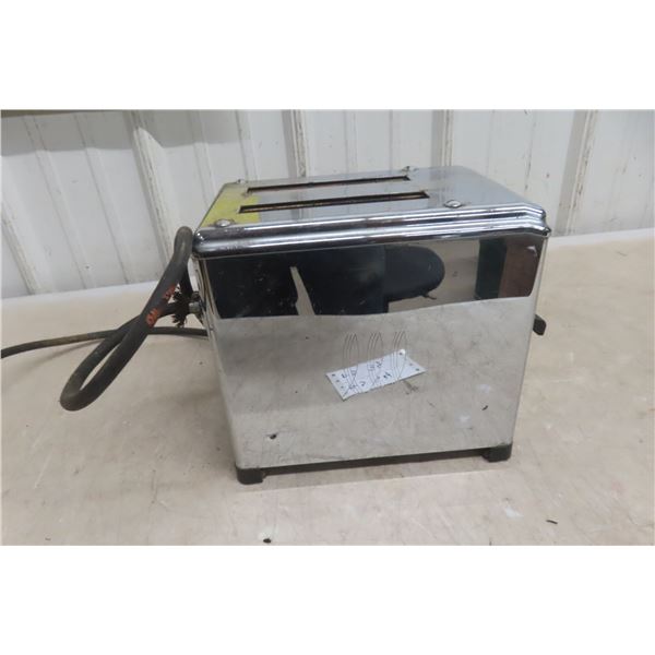 Toastmaster Combination Toaster, Auto Pop-Up, Model 1BB4