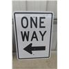 Image 3 : 2 One Way Traffic Signs 18" x 24"