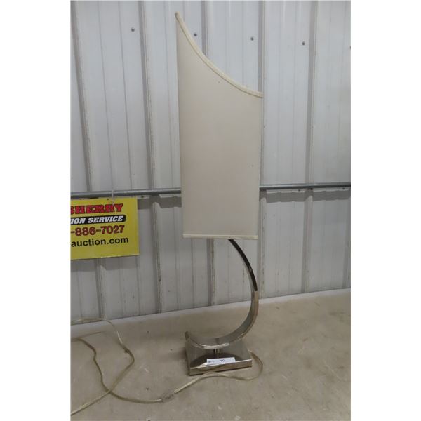 Elegant Curved Table Lamp 39" Tall