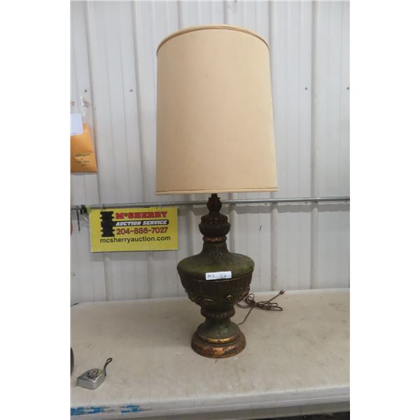 Retro Table Lamp