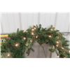Image 2 : Light-Up Christmas Wreath, 33" Diameter