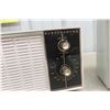 Image 4 : 2 Vintage Clock Radios: 1 Westinghouse, 1 Electrohome