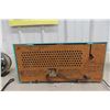 Image 7 : 2 Vintage Clock Radios: 1 Westinghouse, 1 Electrohome