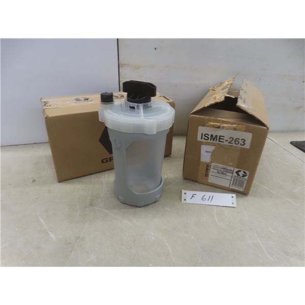 Kit for Sprayer Cup Lid and Support, Flex Liner, Vacuvalve 17P552
