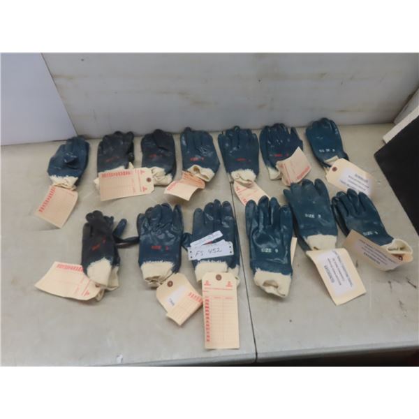 13 New Pairs Nitrik Full Dipped Safety Cuff Gloves, Size 9