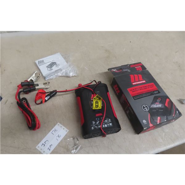 Moto Master 750W Power Inverter (Appears New)