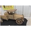 Image 4 : Wooden Truck Planter, 25.5" Long