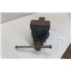 Image 2 : Heavy-Duty Record No. 4 Vise