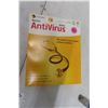 Image 3 : New USB Fan and Norton 2005 Anti-Virus