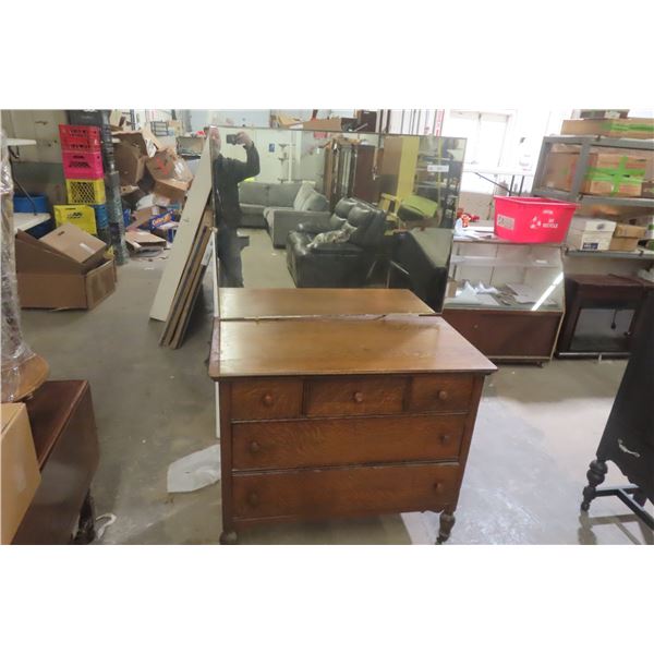 Antique Tiger Oak Dresser with Mirror, Turn of Century, 36" x 41 1/2" x 22"