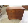 Image 1 : Antique Solid Wood Dresser, 4 Drawers