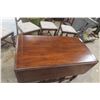 Image 3 : Antique Gate Leg Table and 5 Chairs, 50" x 42" x 29"