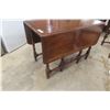 Image 4 : Antique Gate Leg Table and 5 Chairs, 50" x 42" x 29"