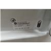 Image 9 : GE Washer and Dryer Set