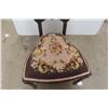 Image 3 : Antique Fancy Petit Point Seat
