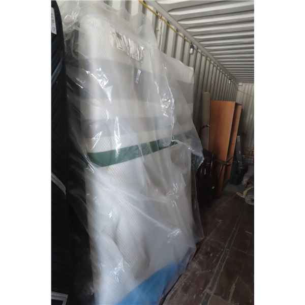 Queen Mattress and Box Spring