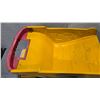Image 7 : Tonka Hasbro Mighty Big Yellow Dump Truck, 19" Red Handle