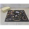 Image 1 : Jewellery Box with Fashion Jewellery: Brooches, Rings, Necklaces, and More