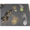 Image 5 : Jewellery Box with Fashion Jewellery: Brooches, Rings, Necklaces, and More