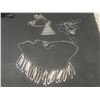 Image 6 : Jewellery Box with Fashion Jewellery: Brooches, Rings, Necklaces, and More