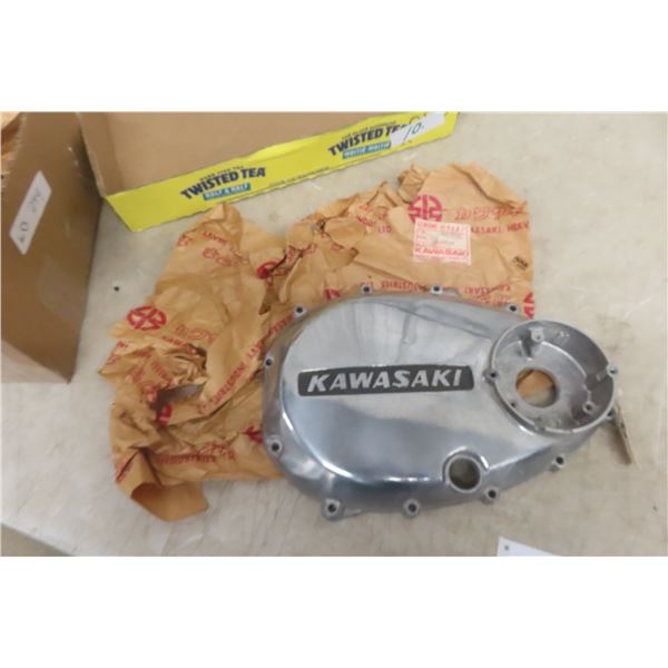 1976-79 Kawasaki KZ750 LTD Twin Right Buff Engine Clutch Cover, Part #14032-111-80, New Old Stock