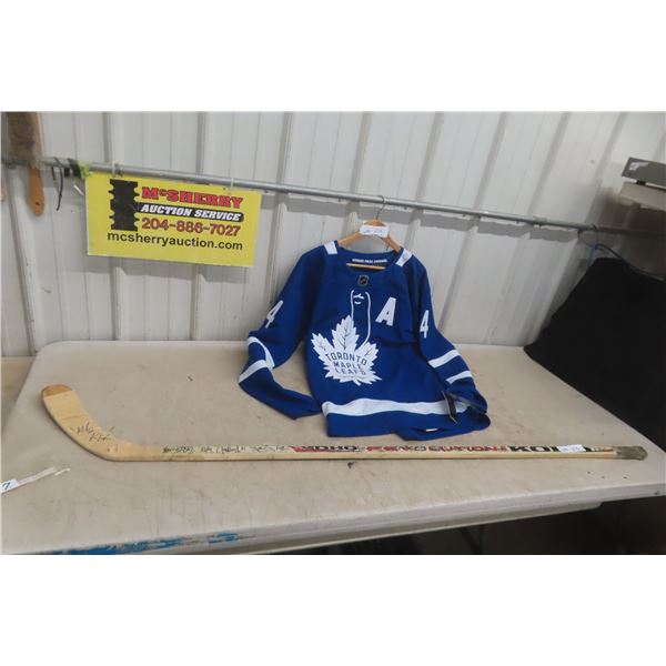 Toronto Maple Leafs NHL Hockey Jersey, New, #34 Austin Matthews, Size 52, and Autographed Hockey St
