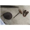 Image 6 : Antique Carpenters Tools: Wrightsville No.7 Planer, Tape Line, Hand Drill, Clevis, Outside Caliper,