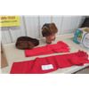 Image 1 : Festival du Voyageur Lot: 2 Métis Sashes and 2 Real Fur Winter Hats
