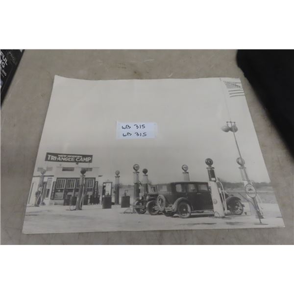 Antique Humble Oils, Mobiloil, and Quaker State Oil Old Garage Service Station Black and White Pict