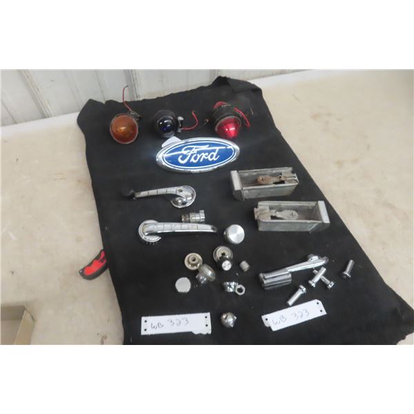 Vintage Car/Truck Parts Lot: 3 Light Markers, 3 Window and Door Handles, Radio Knobs, 4 Door Lock K