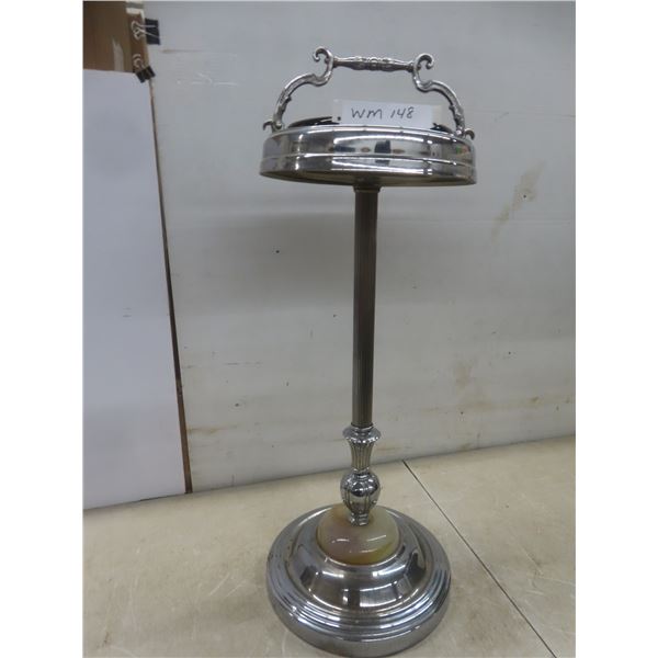 Stand-Up Chrome Ash Tray