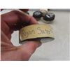 Image 21 : 11 Autographed Pucks, No Certificate of Authenticity