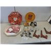 Image 1 : Vintage Jigsaw 506-Piece Puzzle (1966), Alarm Clock, 3 Figurines (Tallest 6 1/2"), Eatons Metal Tra