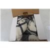 Image 5 : Brookstone Heated Throw Blanket, 50" x 60"