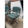 Image 2 : 2 Retro Rolling Swivel Office Chairs, Chrome Frame