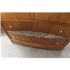 Image 6 : Entertainment Cabinet / Armoire, 70" x 23" x 44"